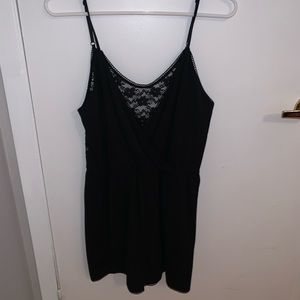 [M] H&M lace romper